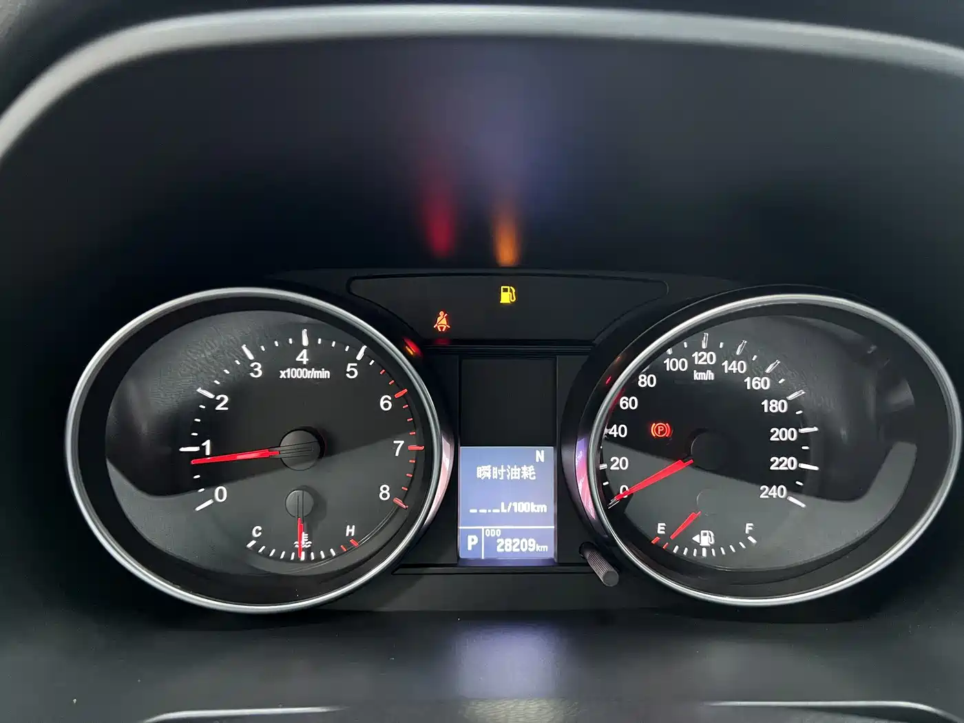 Haval M6 2021 PLUS 1.5T DCT Luxury Smart Connect фото 7