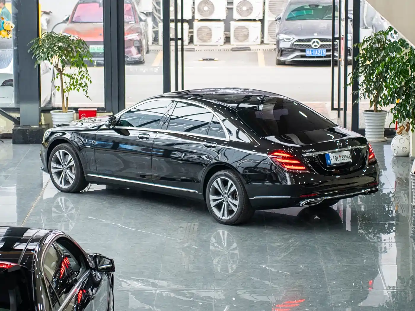 Mercedes-Benz S-Class 2020 S 350 L Premium Edition Collector's Version фото 7