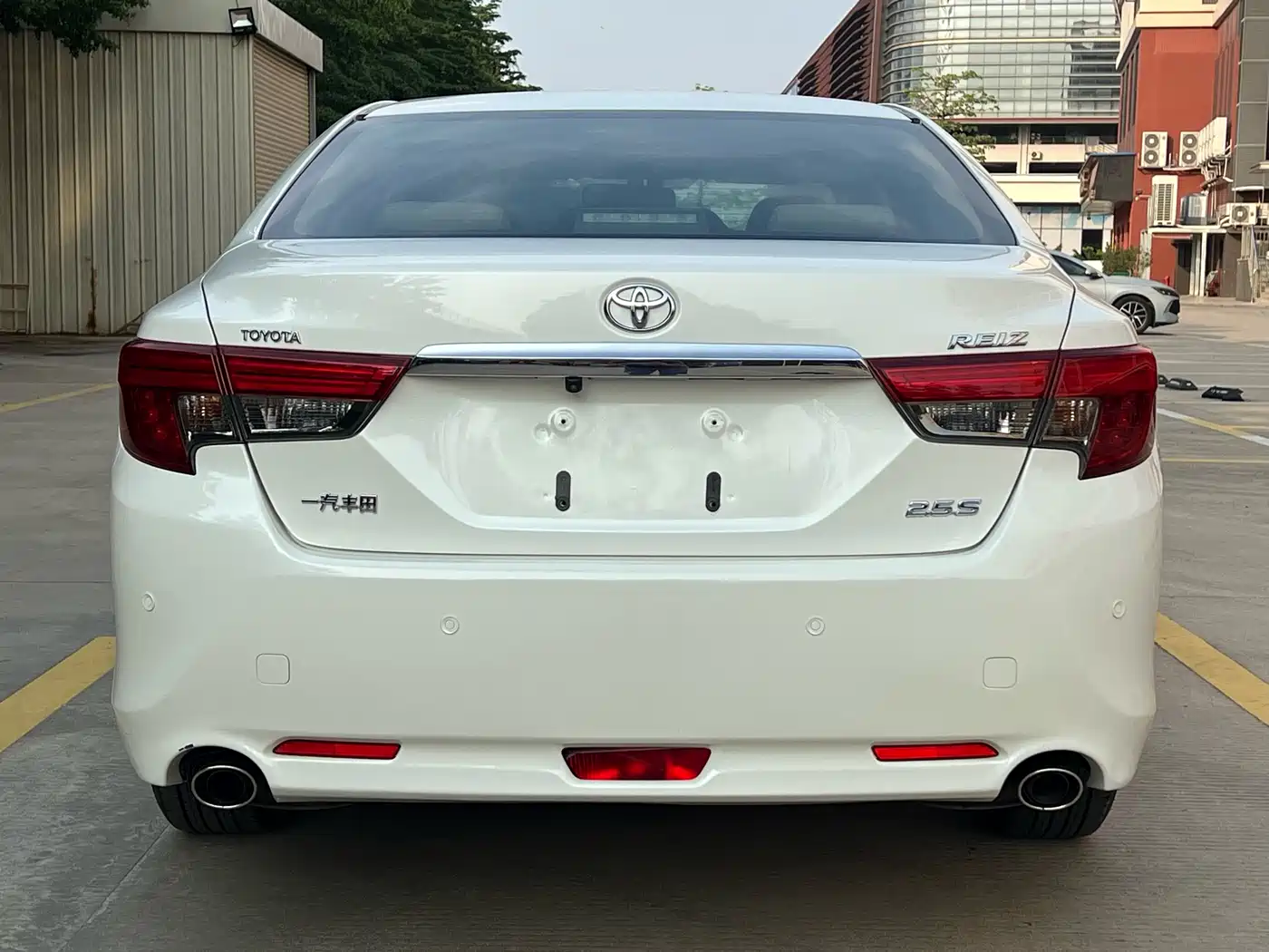 Toyota Reiz 2016 2013 2.5S Elite Edition