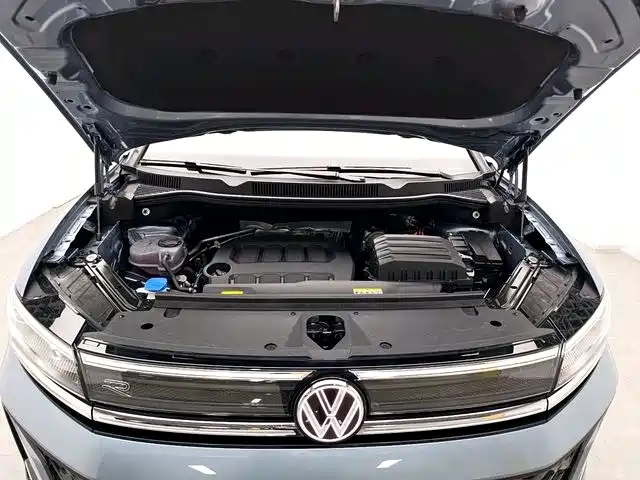 Volkswagen Talagon 2025 450TSI R-Line 6-Seater фото 13