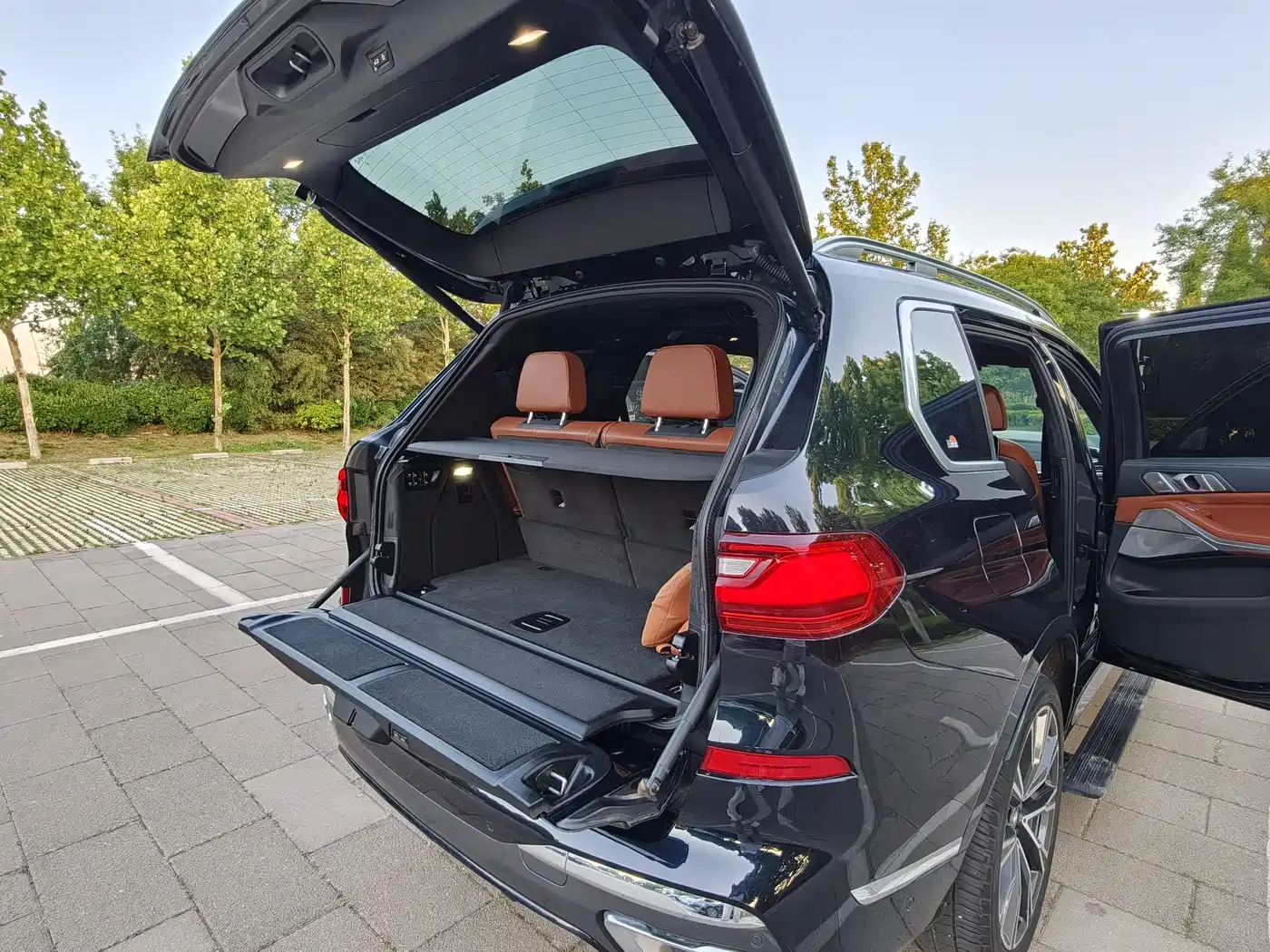 BMW X7 2020 xDrive40i Executive M Sport Package фото 28