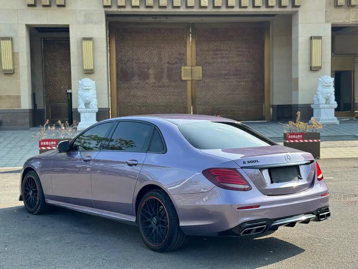 Mercedes-Benz E-Class 2019 E 200 L Sport 4MATIC фото 18