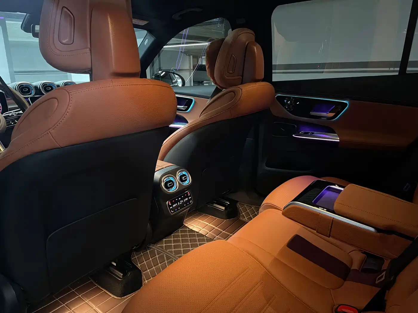Mercedes-Benz GLC 2025 GLC 300 L 4MATIC Dynamic 5-seater фото 17