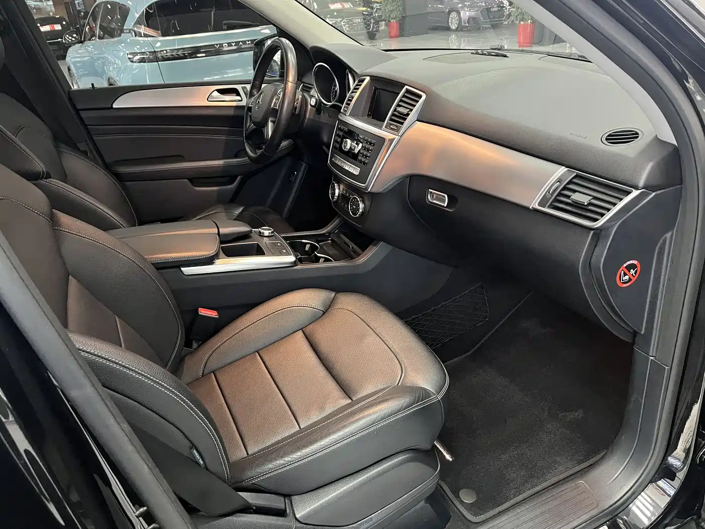 Mercedes-Benz M-Class 2014 ML 320 4MATIC фото 16