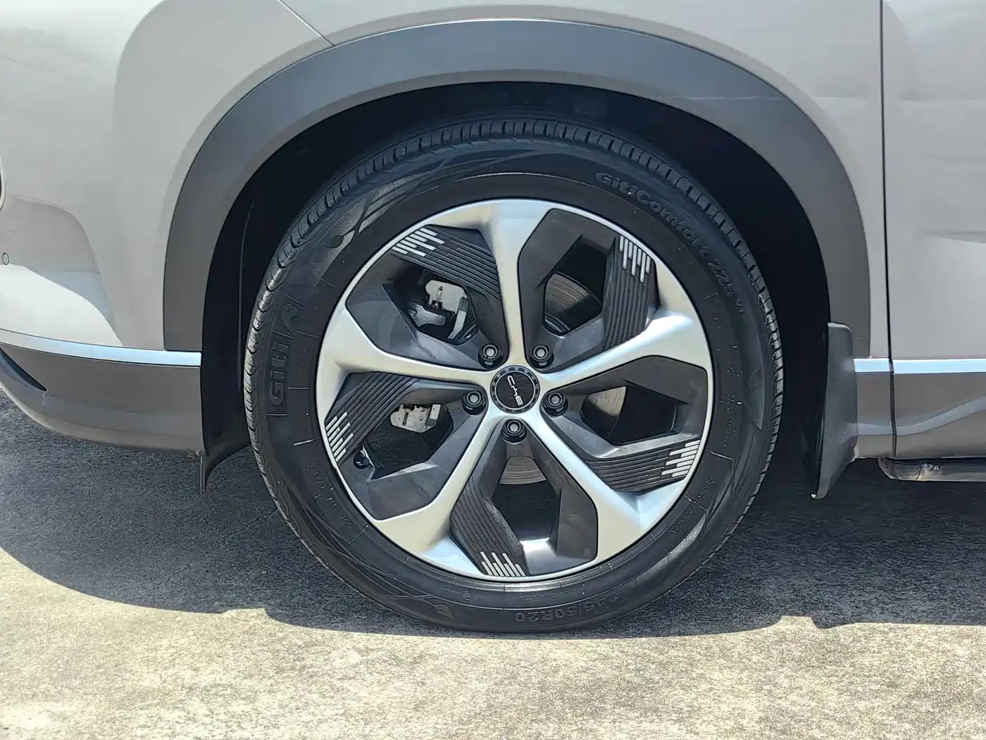 BYD Frigate 07 2023 DM-i 205KM Premium фото 11