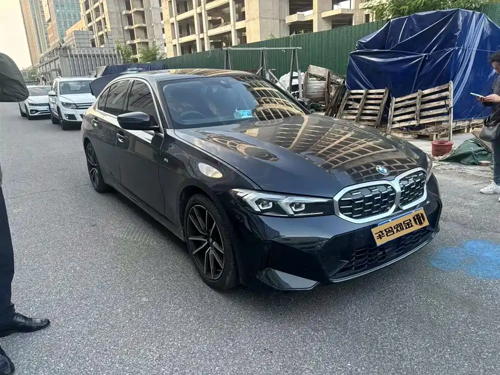BMW 3 Series 2025 325Li M Sport Package фото 2