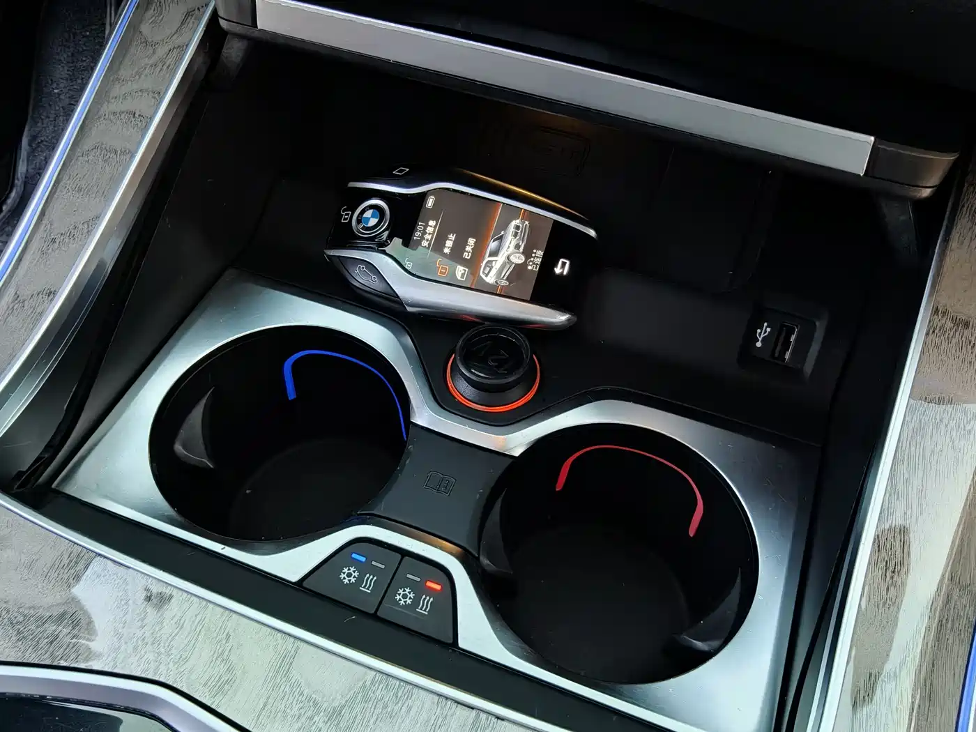 BMW X7 2020 xDrive40i Executive M Sport Package фото 32