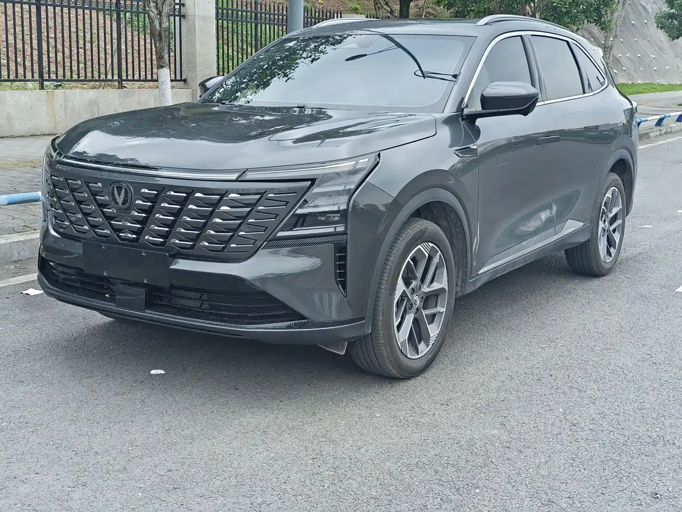 CHANG'AN CS75PLUS