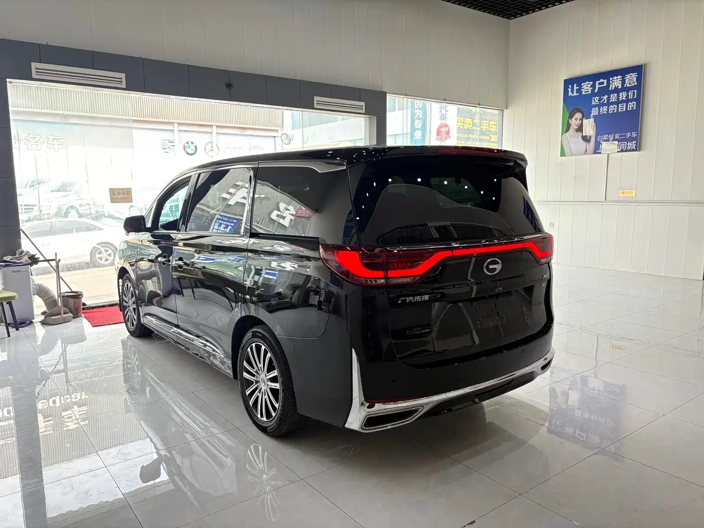 GAC Trumpchi Trumpchi M8 2021 Leading Show Series 390T Ultimate Edition фото 4
