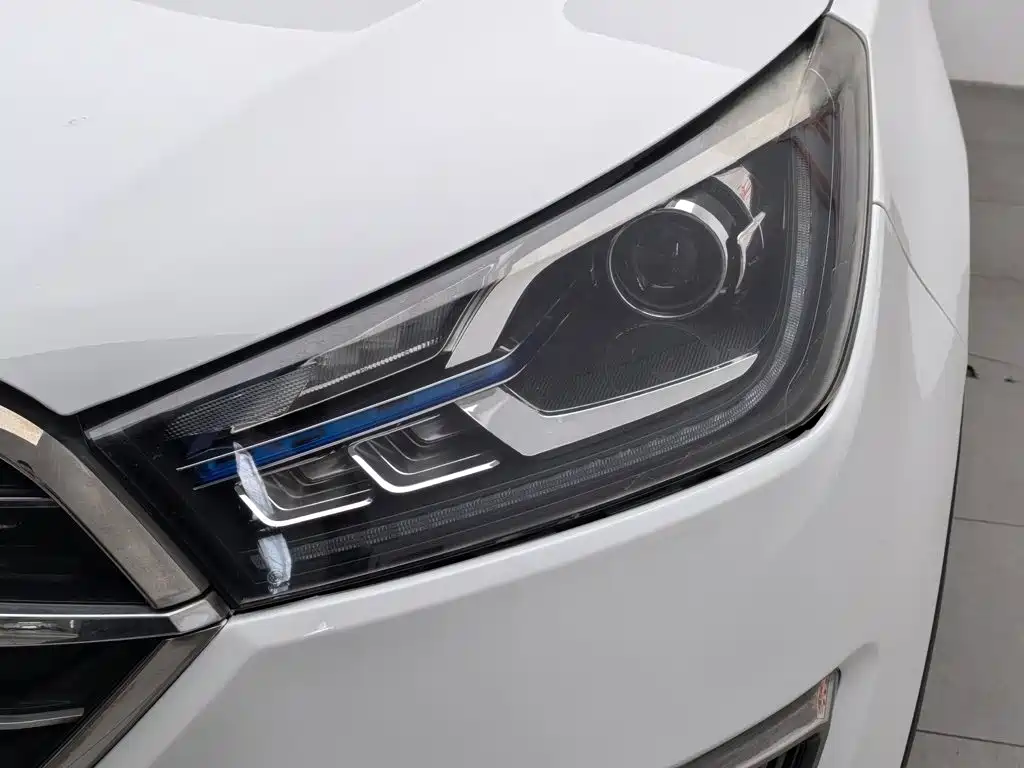 Zotye T300 2018 2017 1.5T CVT Premium