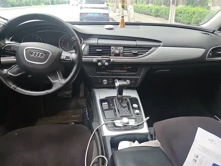Audi A6L 2015 TFSI Millionth Anniversary Intelligent Leader Type фото 12