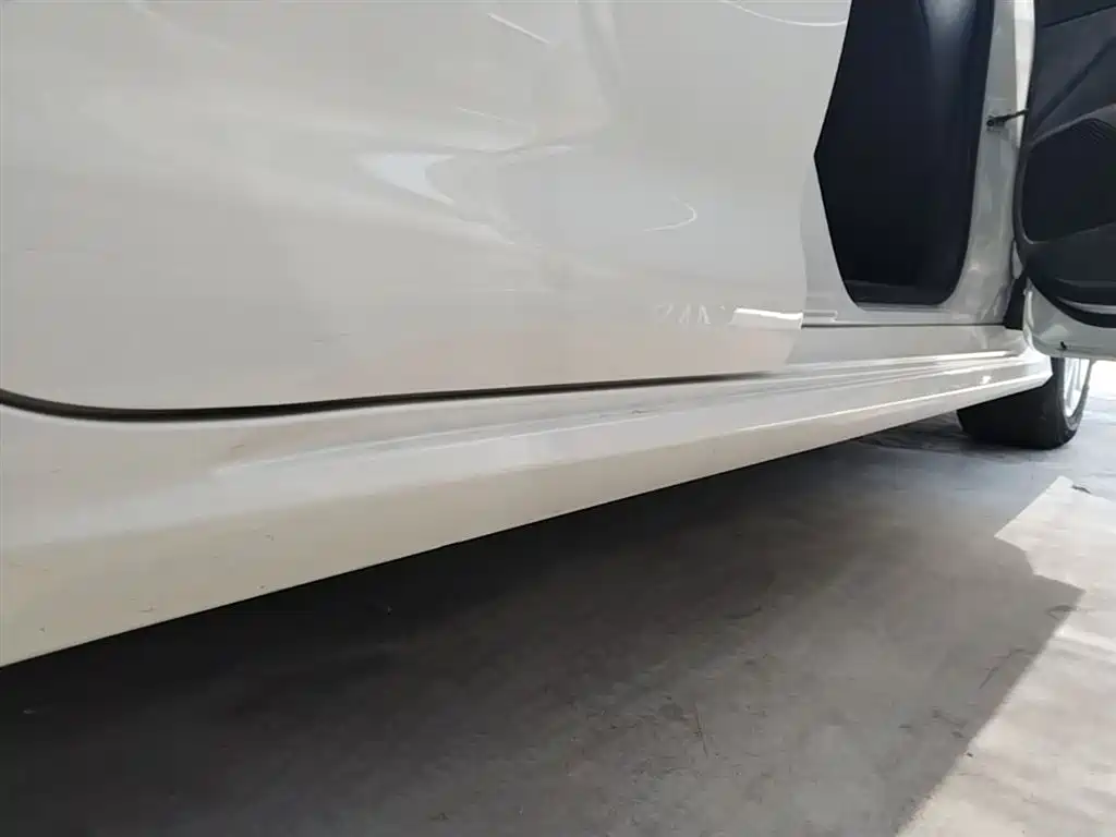 Toyota Corolla 2023 1.8L Smart Hybrid Dual Engine Elite Edition фото 21
