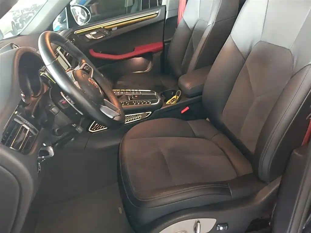 Porsche Macan 2018 Macan S 3.0T фото 15