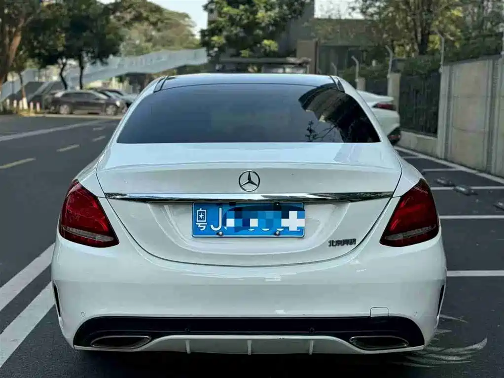 Mercedes-Benz C-Class 2017 Facelift C 200 L Sport Edition фото 5