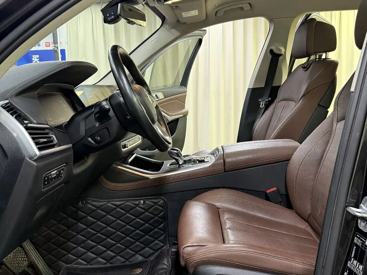 BMW X7 2019 xDrive40i Leading Luxury Package фото 21