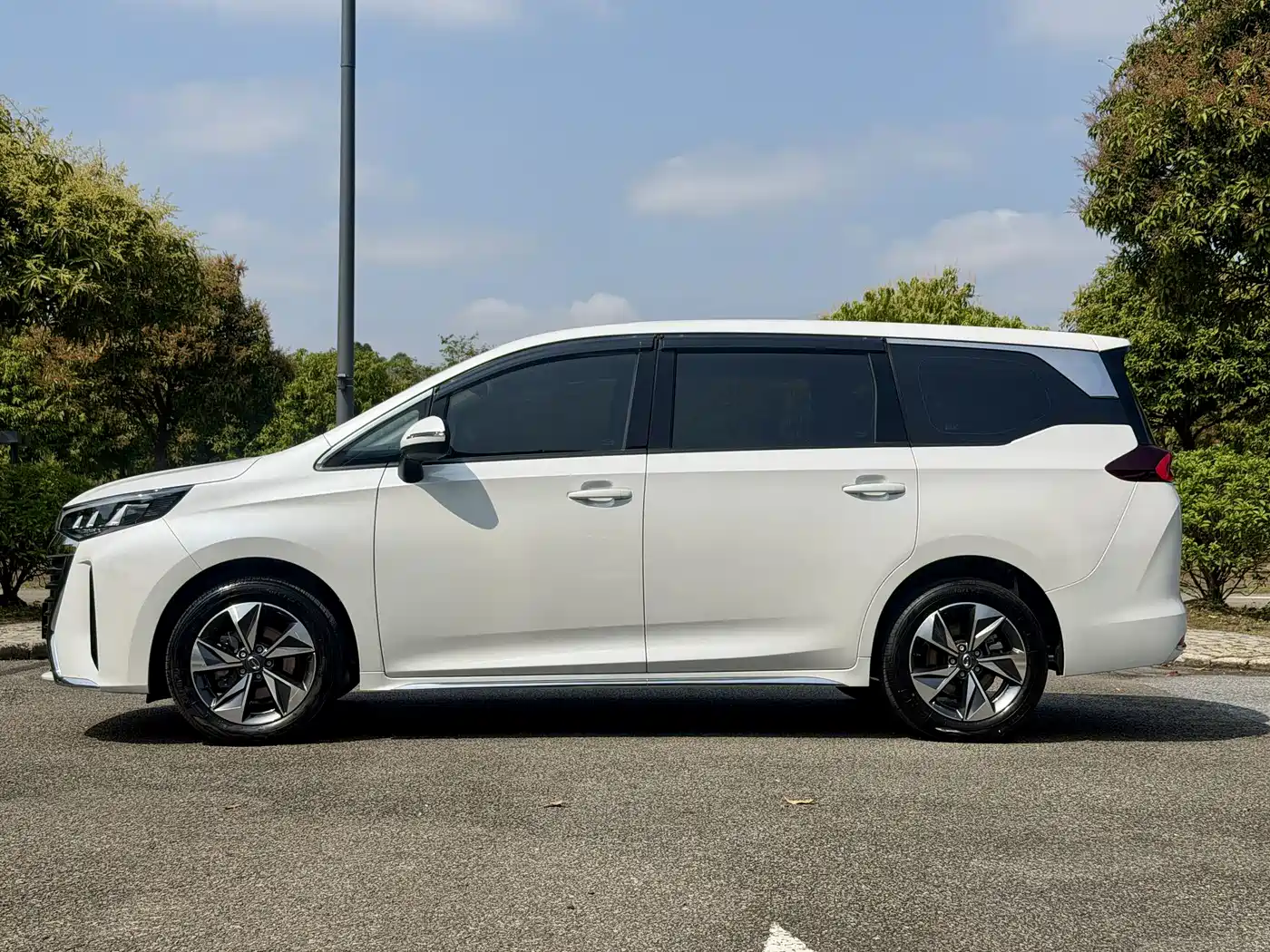 GAC Trumpchi Trumpchi M6 2025 Basic Model фото 24