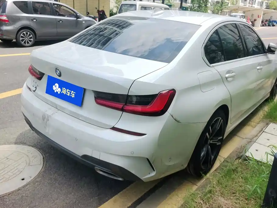 Фото 3 - BMW 3 Series