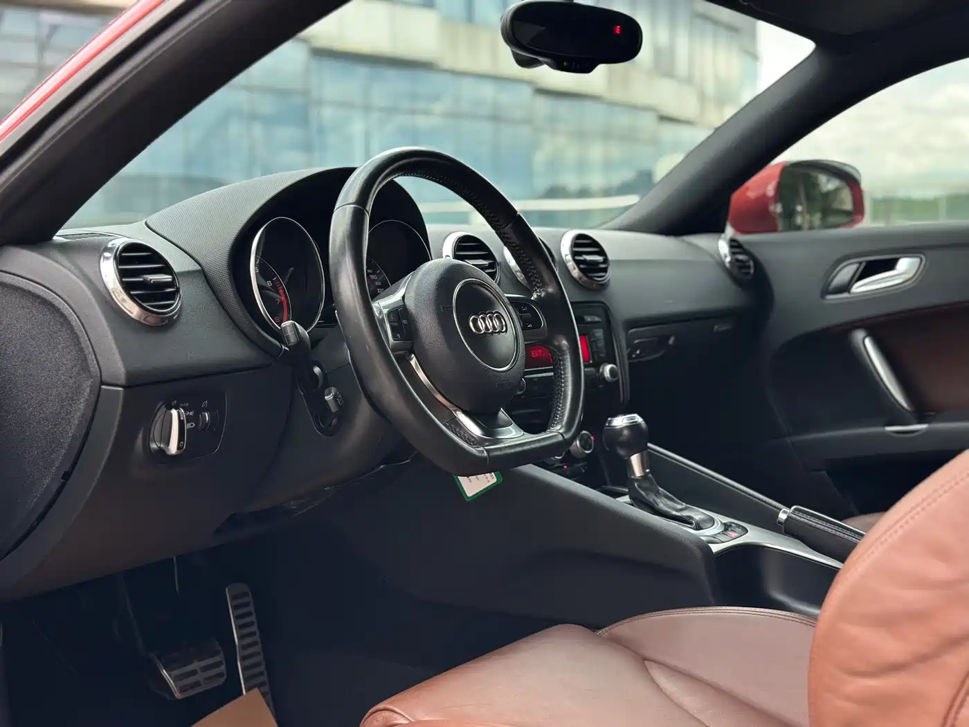 Audi TT 2013 TT Coupe 45 TFSI quattro фото 5