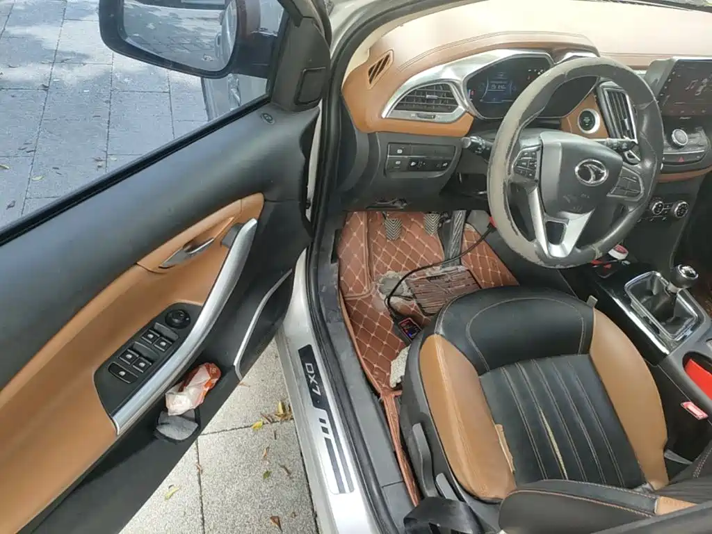 Soueast DX7 2016 2016 1.5T Manual Triumph Edition