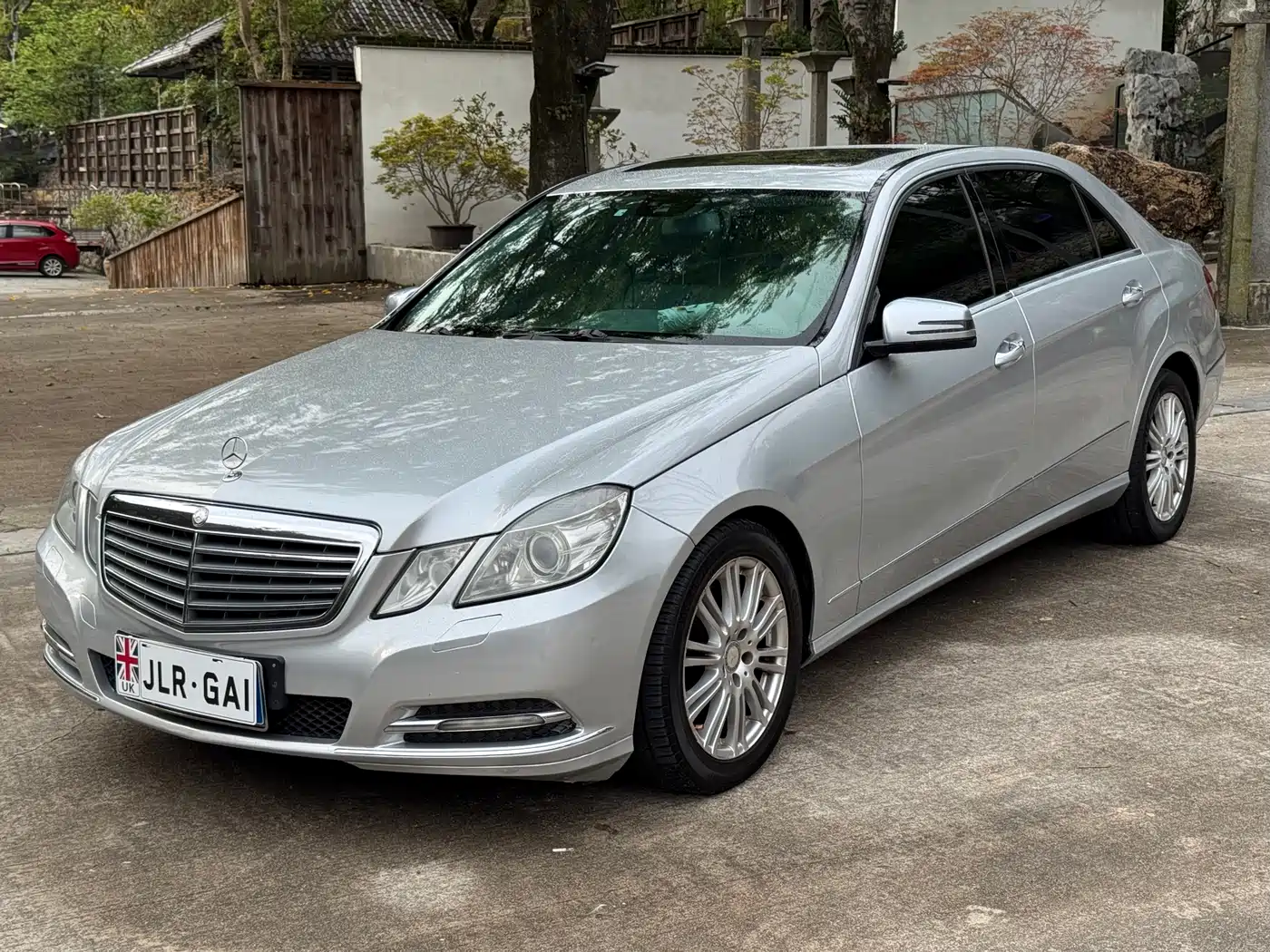 Mercedes-Benz E-Class 2012 E 300 L Elegance Model