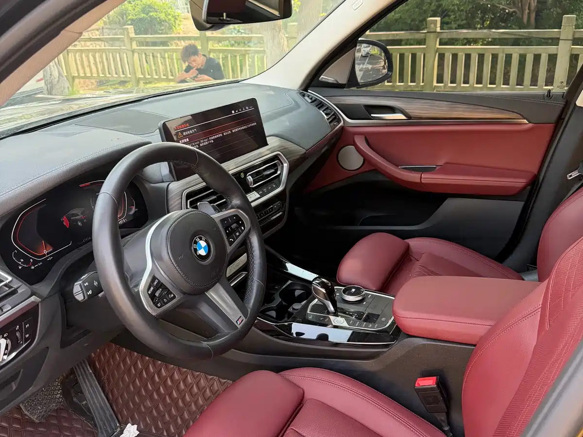 BMW X3 2022 Facelift xDrive30i Leading M Shadow Edition фото 5