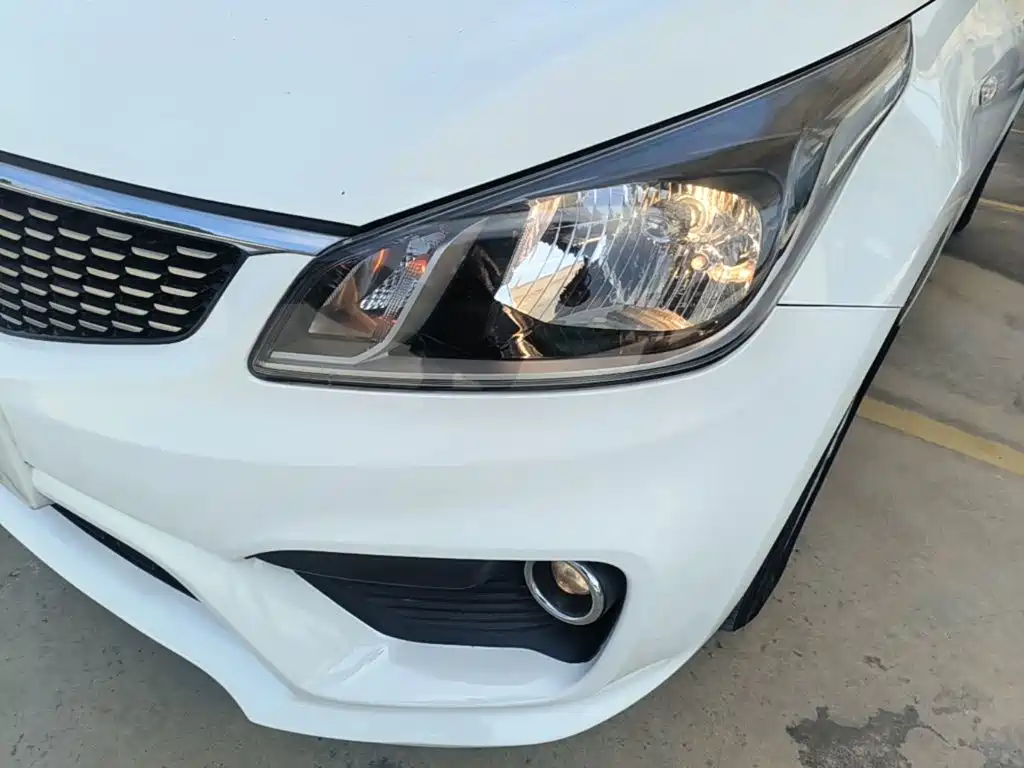 Kia K2 2018 2017 Sedan 1.4L AT GLS
