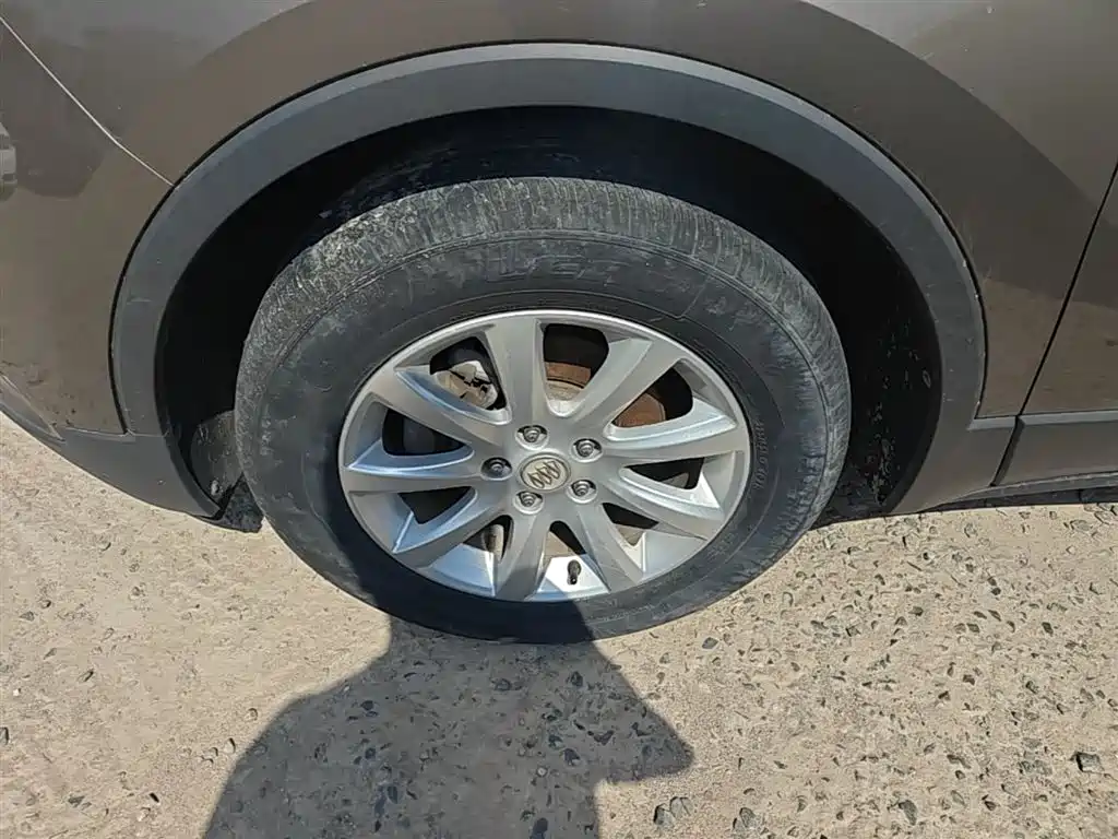 Buick Envision Plus 2018 20T 2WD Leading фото 23