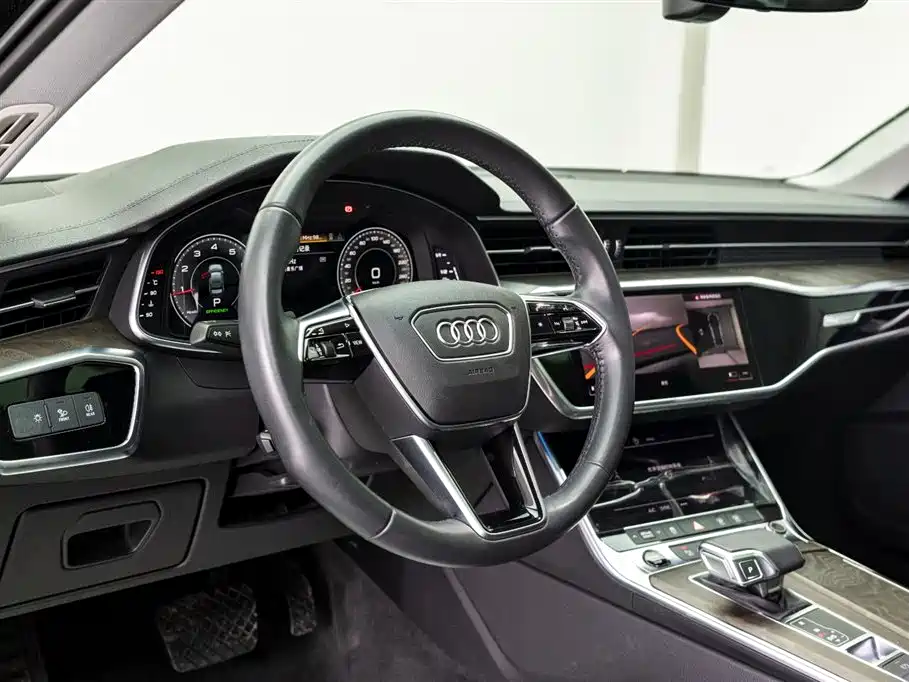 Audi A6L 2021 45 TFSI Exclusive Elegance фото 18