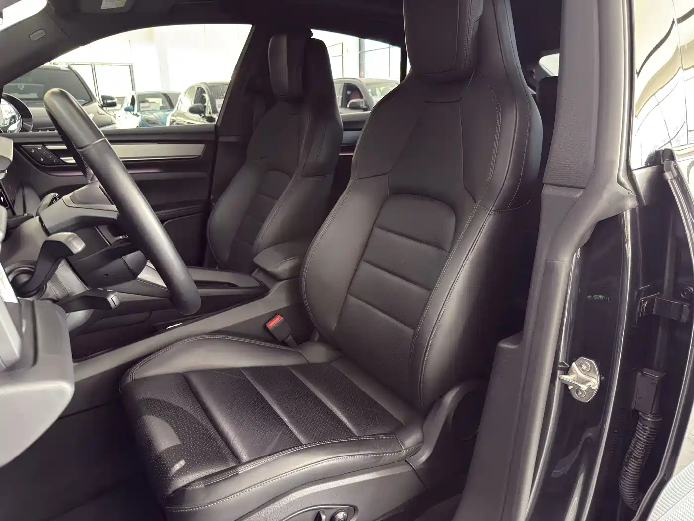 Porsche Macan EV 2024 Macan 4 фото 6