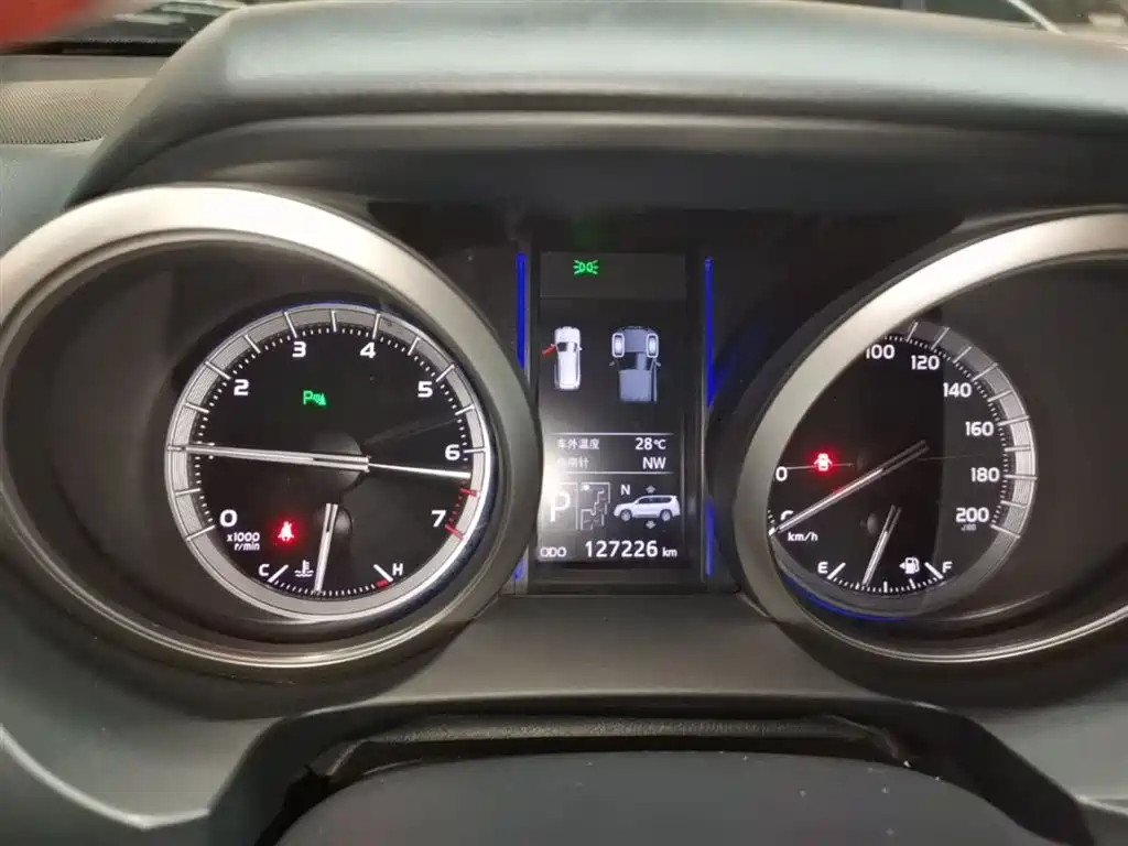 Toyota Prado 2016 3.5L Auto VX NAVI фото 12