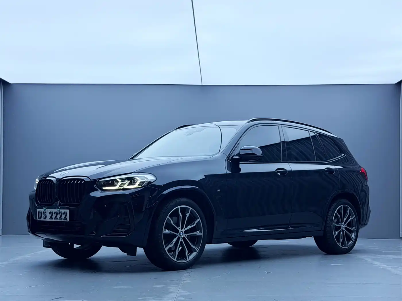 BMW X3 2023 xDrive30i Leading M Night Package