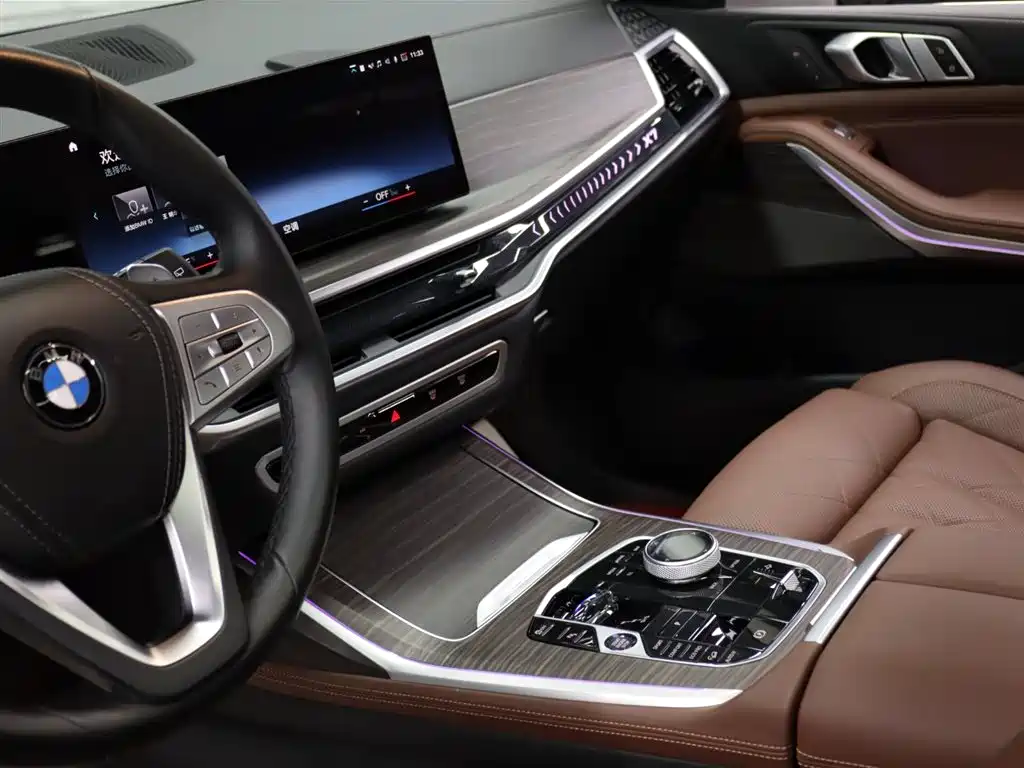 BMW X7 2023 xDrive40i Leading Luxury Package фото 11