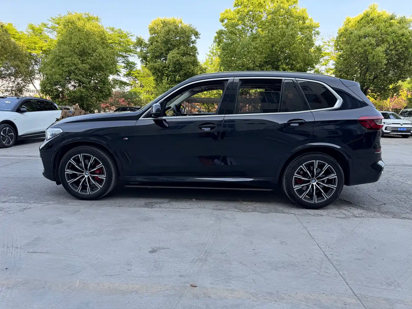 BMW X5 (Import) 2019 xDrive40i M Sport Package фото 14