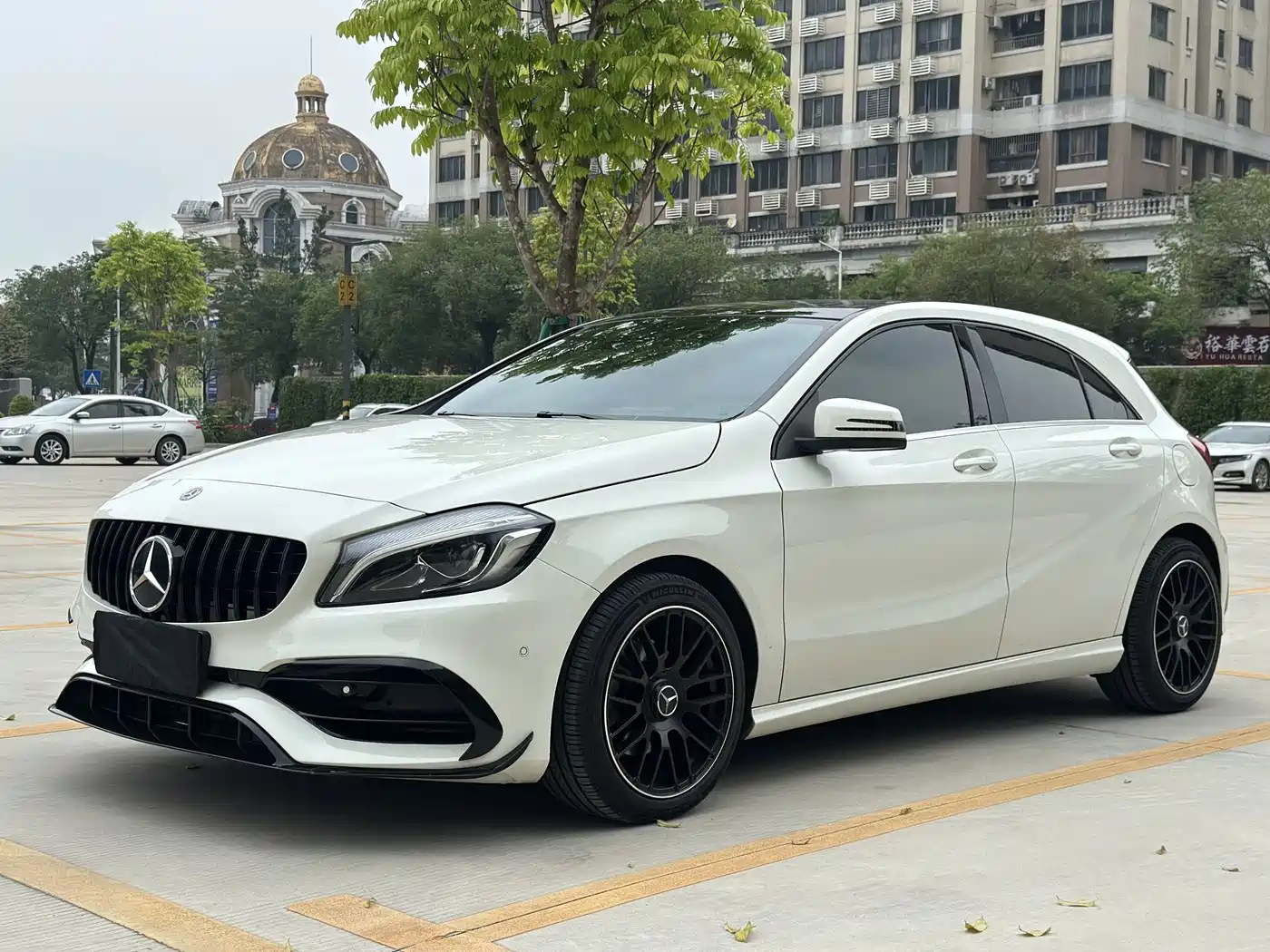 Mercedes-Benz Mercedes-Benz A-Class (Import) 2016 A 200 Dynamic