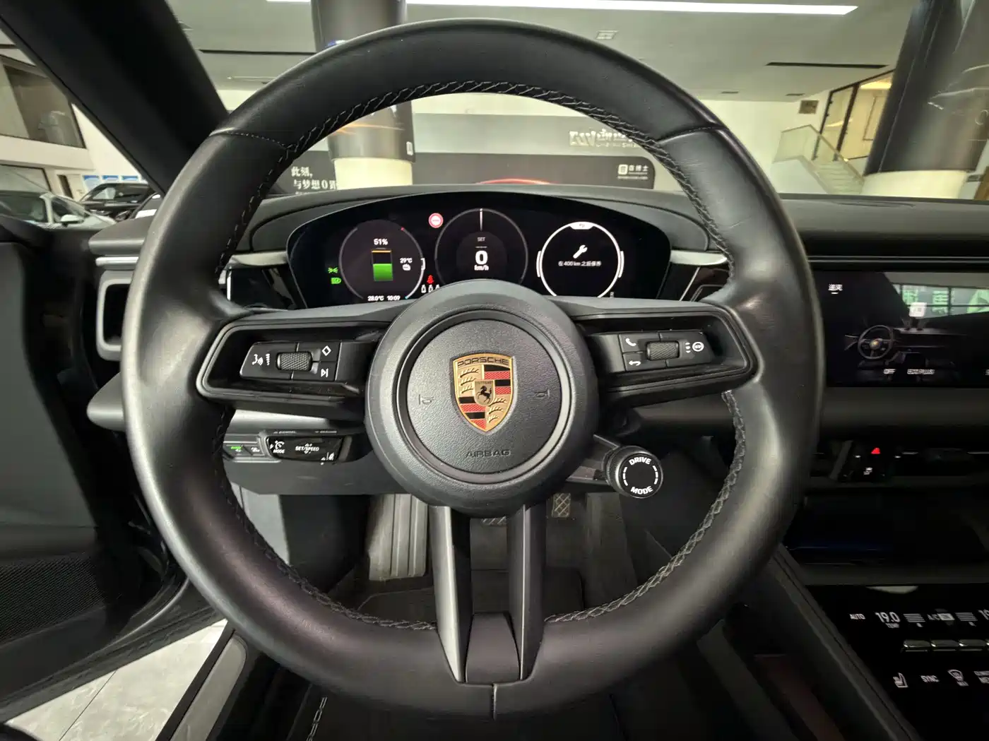 Porsche Macan EV 2024 Macan 4 фото 7