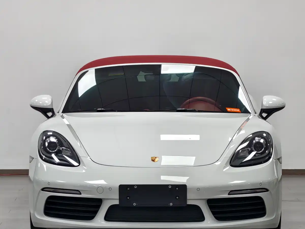 Porsche 718 2016 Boxster 2.0T фото 2