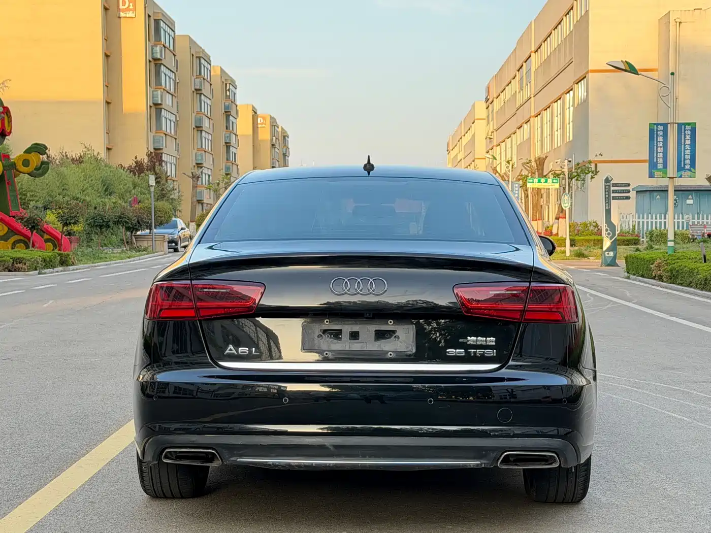 Audi A6L 2018 30th Anniversary 35 TFSI Fashion фото 5