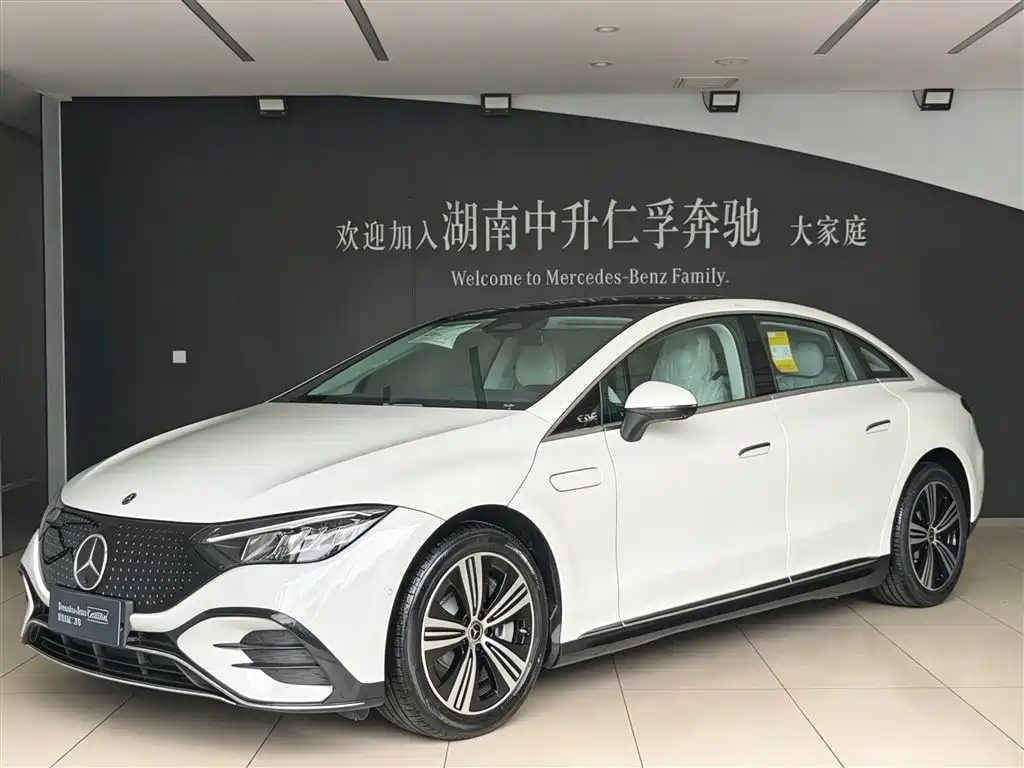 Mercedes-Benz EQE 2025 500 4MATIC Pioneer
