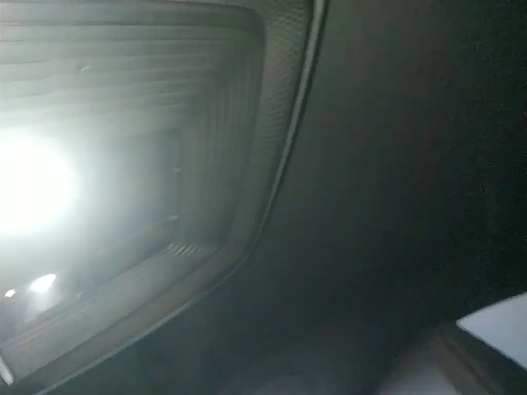 BYD Qin PLUS 2025 DM-i Smart Drive 55KM Leader фото 18