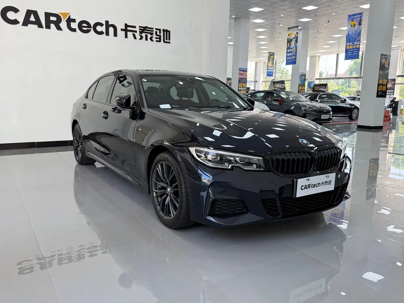 BMW 3 Series 2022 Facelift 325Li M Sport Shadow Edition фото 3