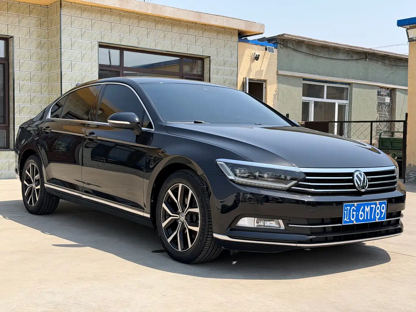 Volkswagen Magotan 2017 330TSI DSG Premium фото 4
