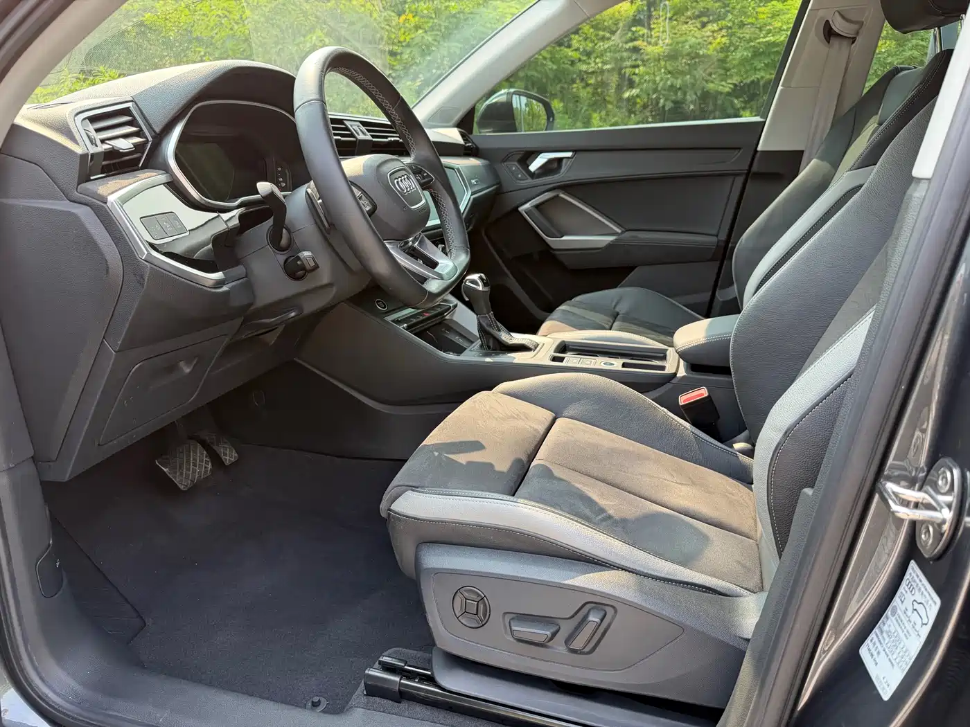 Audi Q3 2022 35 TFSI Fashion Dynamic фото 9
