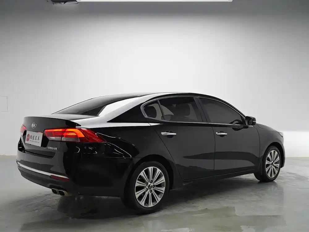 Kia K4 2014 1.8L Automatic DLX фото 18