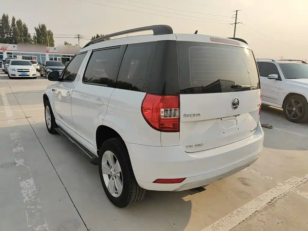 صورة 5 - Škoda Yeti
