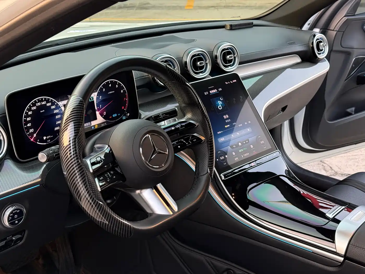 MERCEDES-BENZ C CLASS