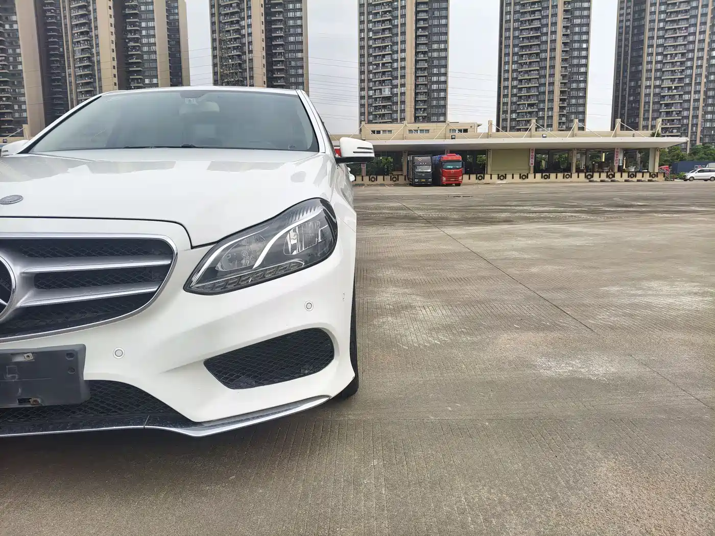 Mercedes-Benz E-Class 2015 E 260 L Sport фото 17