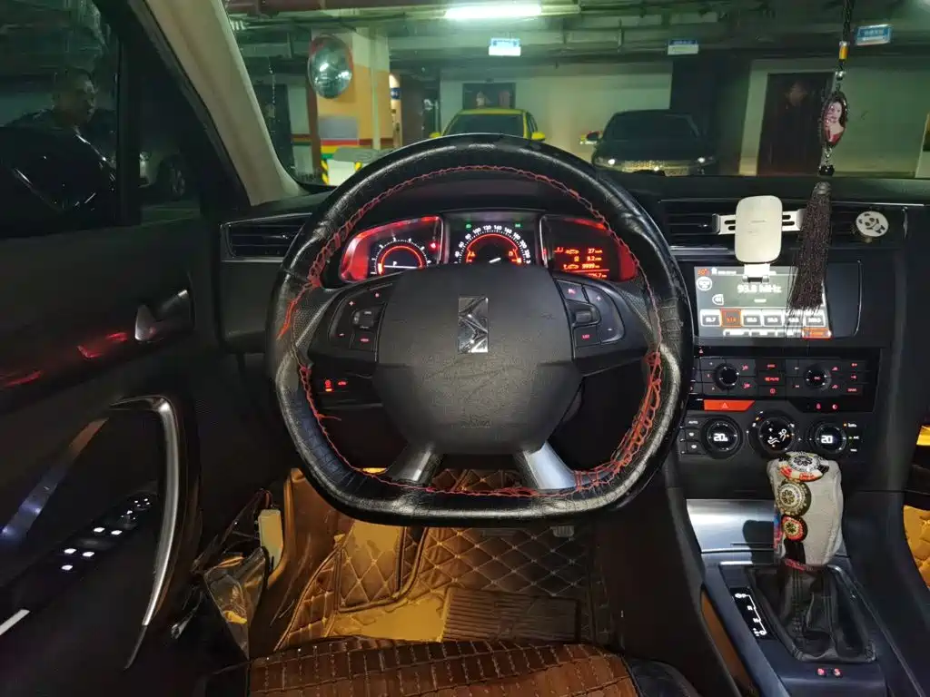 DS 6 2016 2016 1.6T Luxury THP160