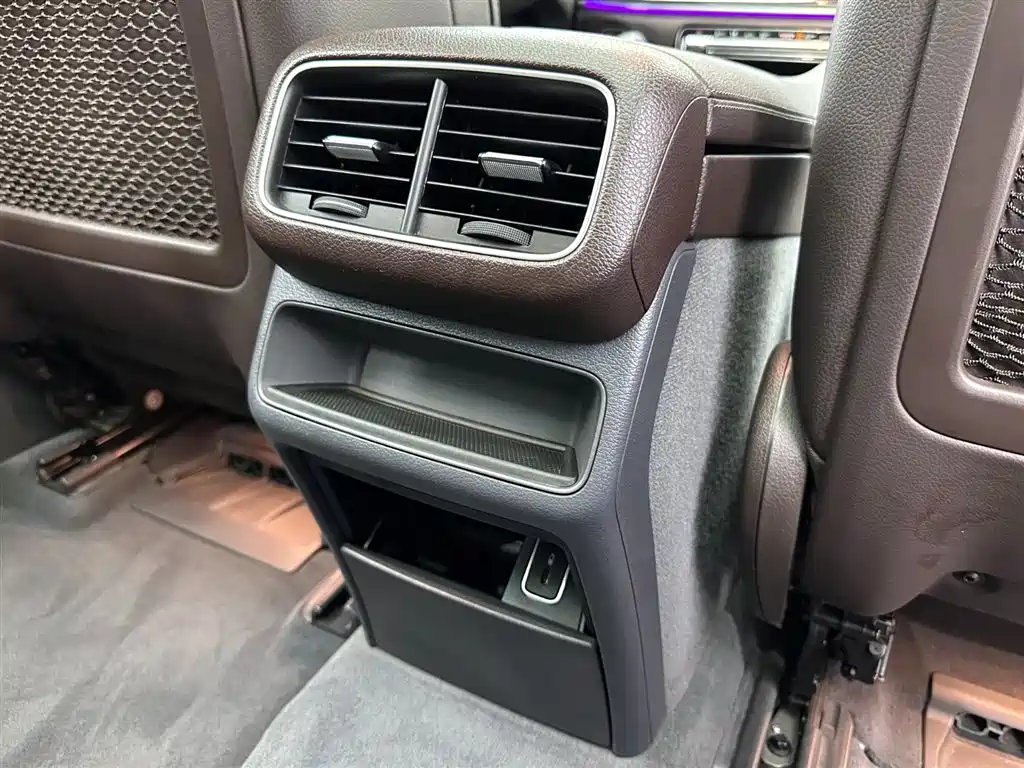 Mercedes-Benz GLE 2020 GLE 350 4MATIC Fashion фото 24