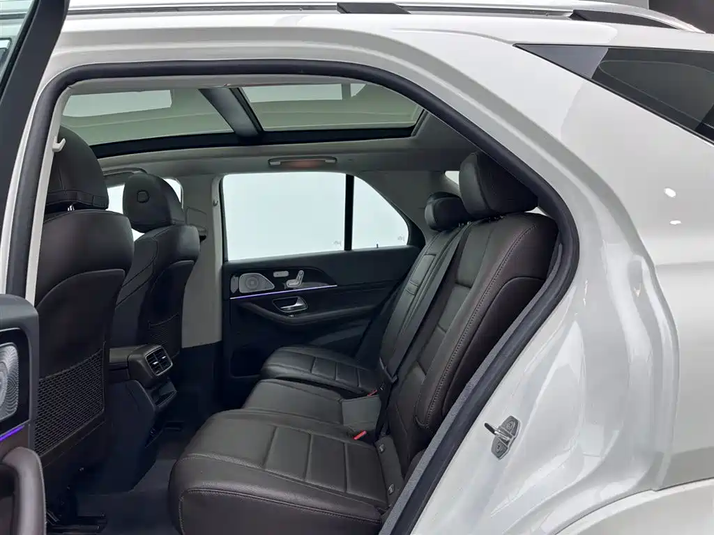Mercedes-Benz GLE 2020 GLE 350 4MATIC Fashion фото 20