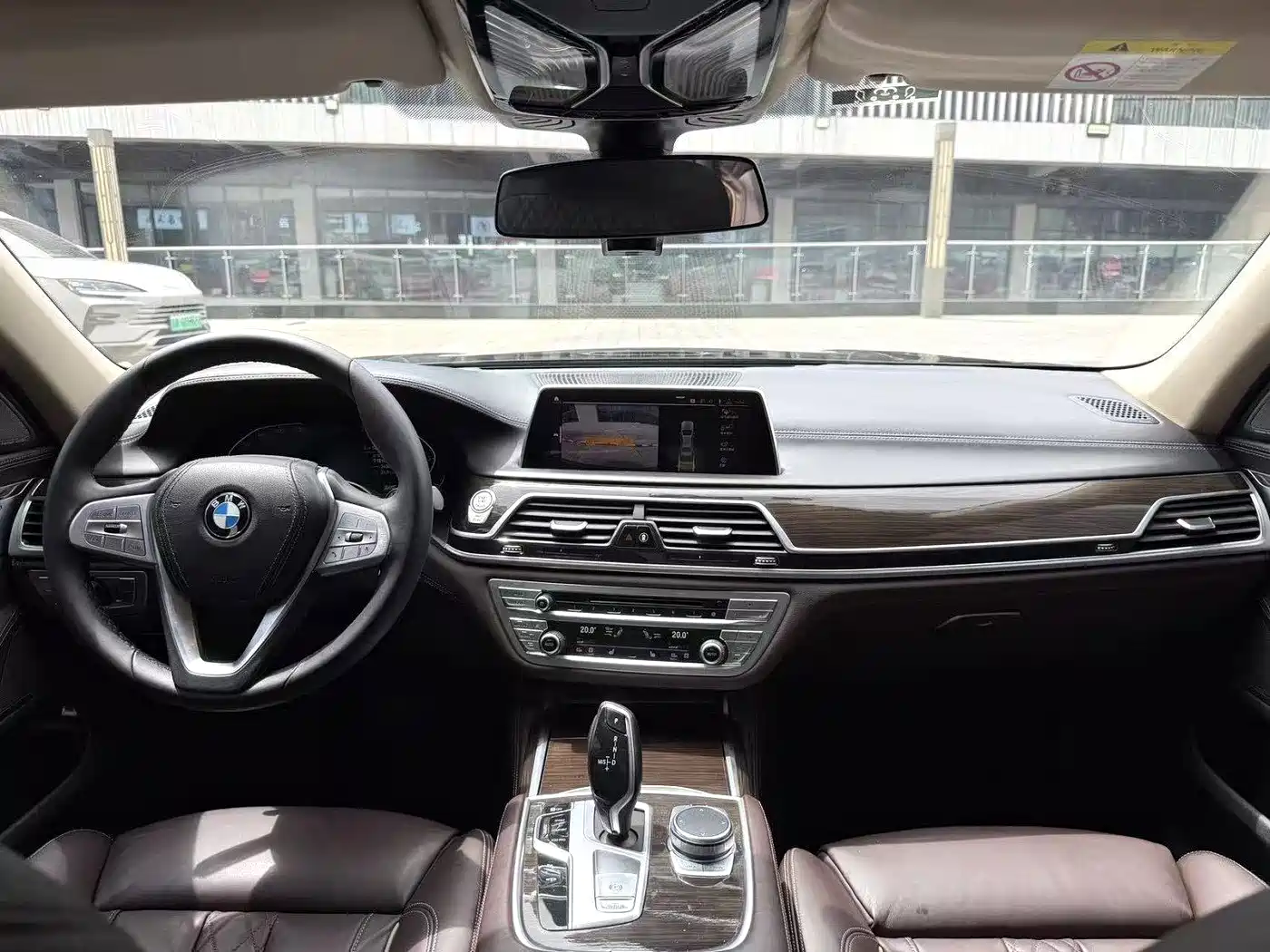 BMW 7 Series 2019 730Li Luxury Package фото 11